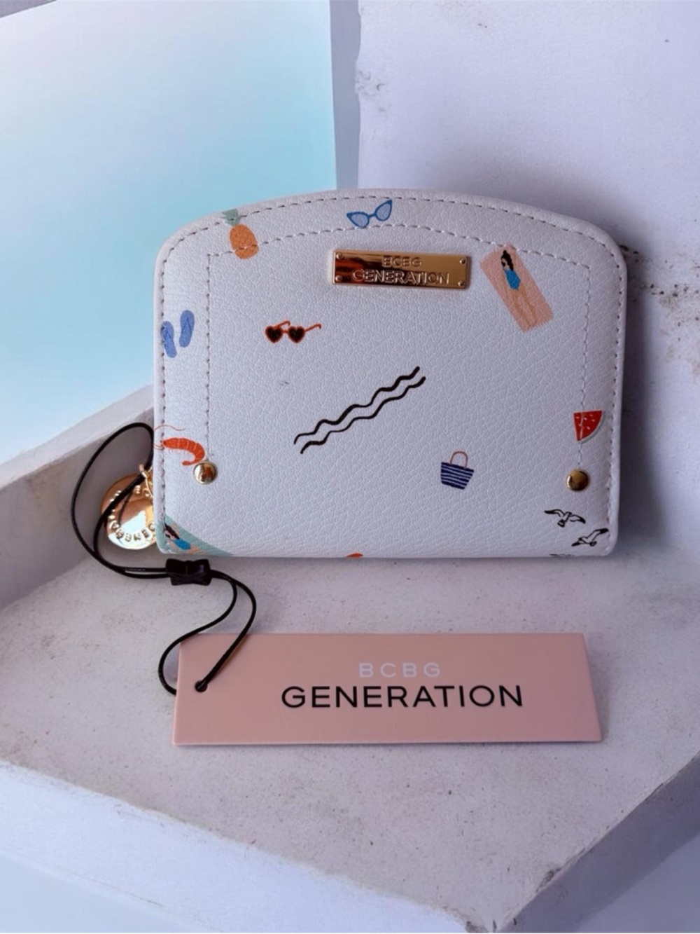 BCBG Generation White Printed Mini Wallet